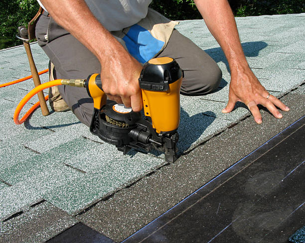 Best Commercial Roofing Services  in New Kensington, PA